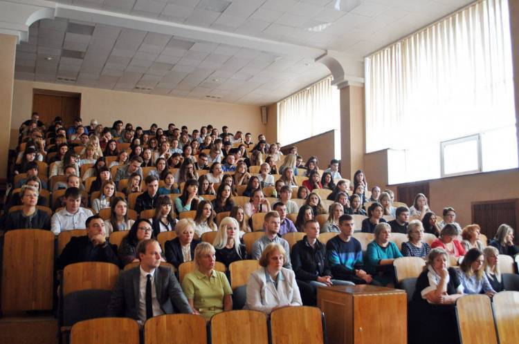 В НИУ «БелГУ» студенты провели конференцию «Лица науки»