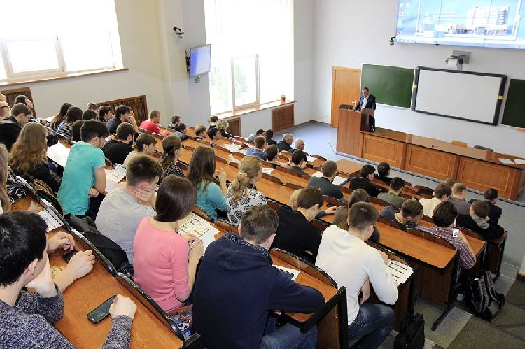 Выпускники Института инженерных технологий и естественных наук НИУ «БелГУ» востребованы в сфере IT-технологий