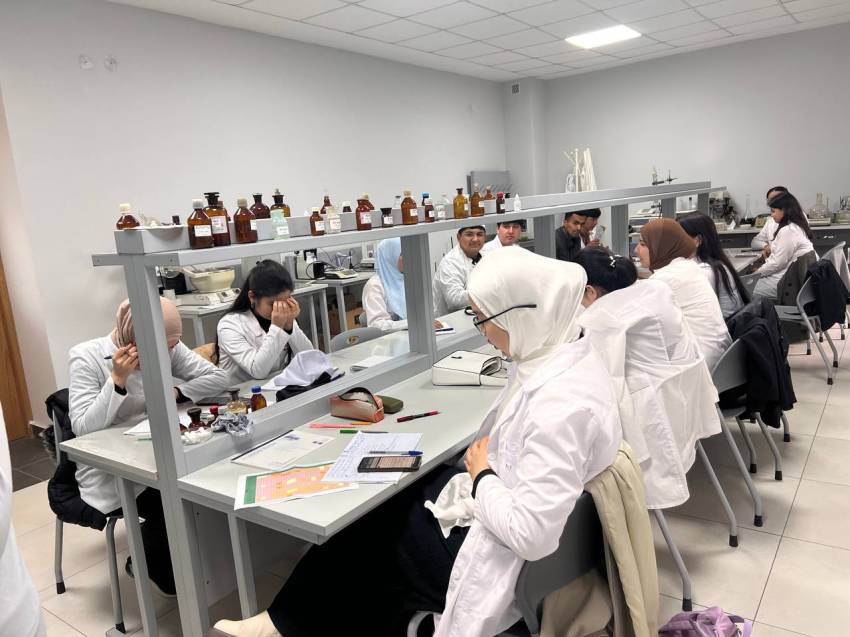 Преподаватели НИУ «БелГУ» прочли курс лекций в Ташкентском фармацевтическом институте