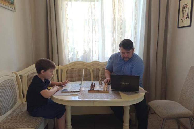 События НИУ «БелГУ» в ниу «белгу» завершился турнир семейных команд по шахматам
