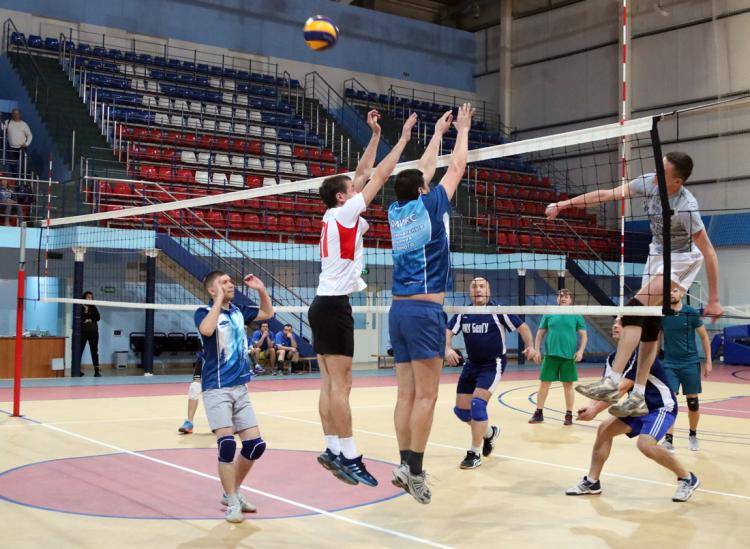 В НИУ «БелГУ» продолжается спартакиада по волейболу