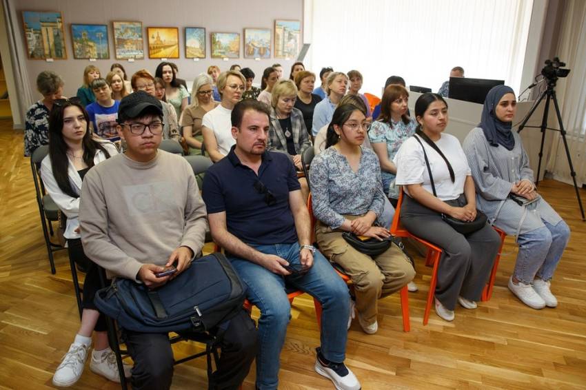 События НИУ «БелГУ» преподаватель ниу «белгу» прочитал публичную лекцию на тему терроризма