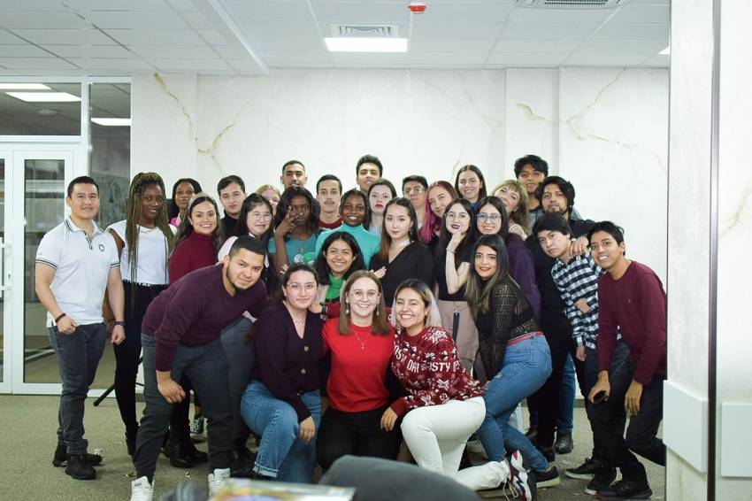 События НИУ «БелГУ» иностранные студенты ниу «белгу» поделились рождественскими традициями 