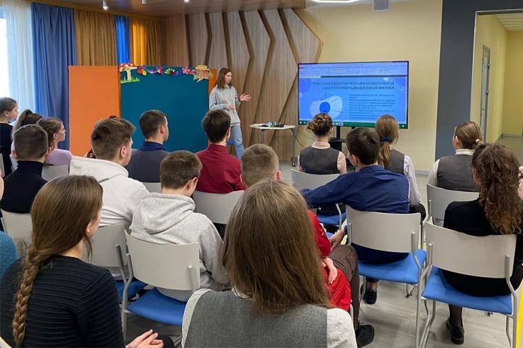 IT-десант НИУ «БелГУ» проводит профориентационные встречи со школьниками
