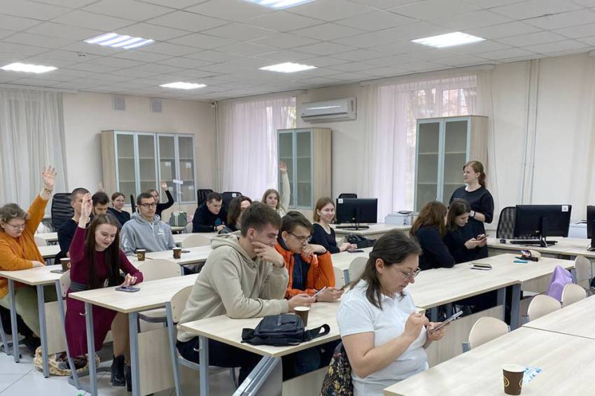 Будущие выпускники НИУ «БелГУ» узнали о специфике работы на промпредприятиях 