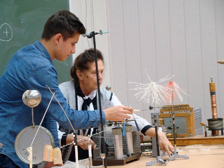 События НИУ «БелГУ» готовить будущих студентов в собственной вузовской школе