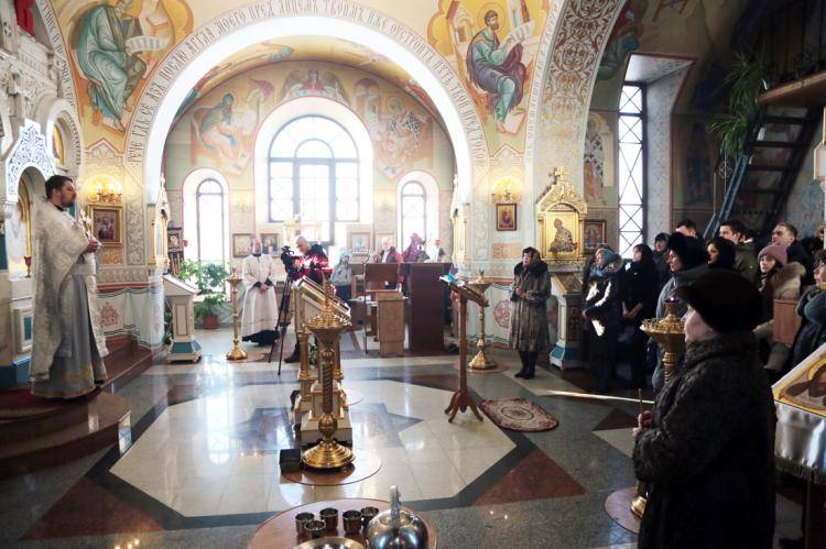 События НИУ «БелГУ» празднование татьяниного дня в белгородском госуниверситете началось с молебна