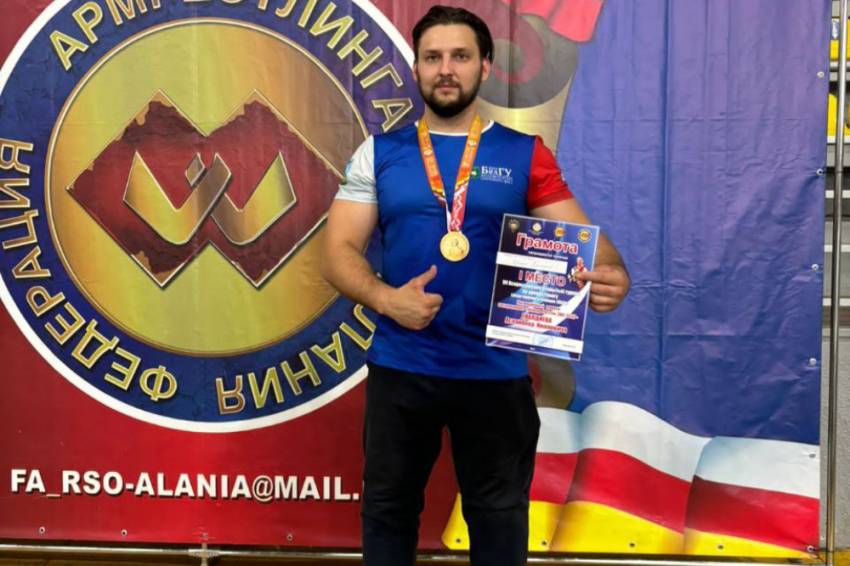 События НИУ «БелГУ» магистрант ниу «белгу» выиграл всероссийские соревнования по армрестлингу