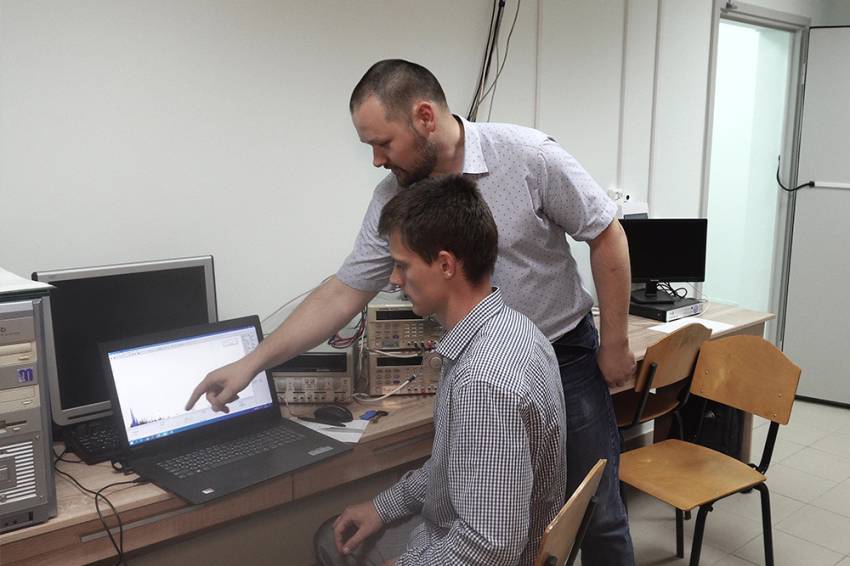 Учёные НИУ «БелГУ» изобрели новый способ создания ориентированных структур с применением сегнетоэлектрического порошка События НИУ «БелГУ» учёные ниу «белгу» изобрели новый способ создания ориентированных структур с применением сегнетоэлектрического порошка