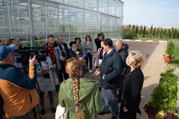 Пресс-тур по научно-производственным объектам региона, участникам НОЦ мирового уровня «Инновационные решения в АПК» События НИУ «БелГУ» пресс-тур по научно-производственным объектам региона, участникам ноц мирового уровня «инновационные решения в апк»