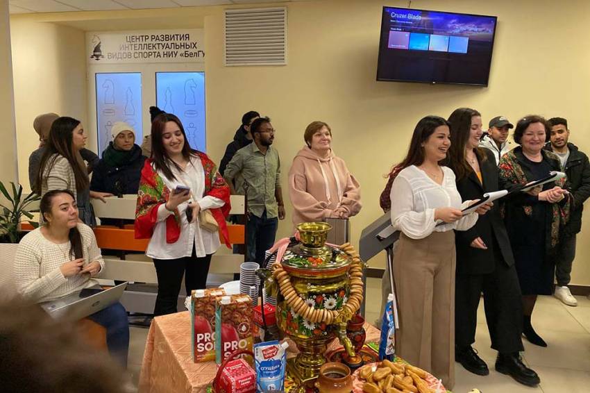 Масленичные гуляния прошли в Белгородском госуниверситете События НИУ «БелГУ» масленичные гуляния прошли в белгородском госуниверситете
