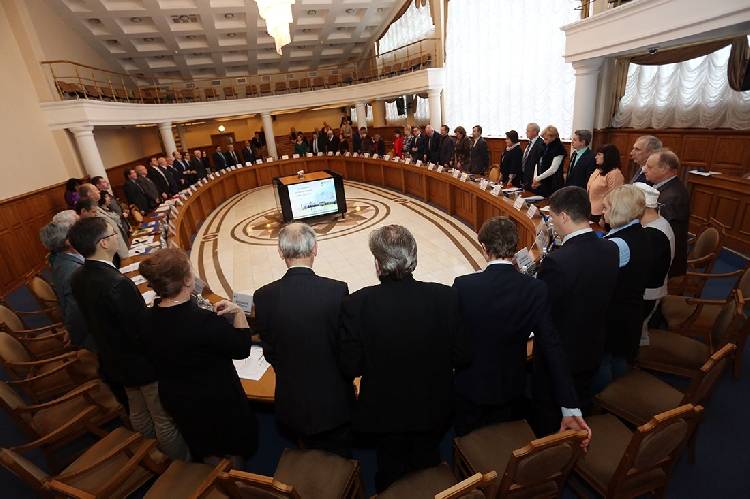 Ученый совет вуза почтил память погибших События НИУ «БелГУ» ученый совет вуза почтил память погибших