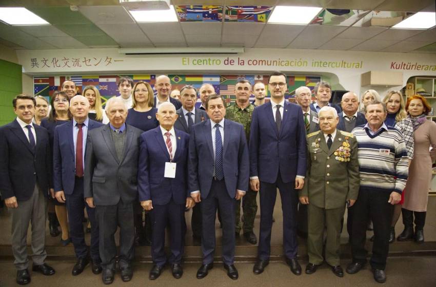 В НИУ «БелГУ» презентовали уникальное издание о Карибском кризисе События НИУ «БелГУ» в ниу «белгу» презентовали уникальное издание о карибском кризисе