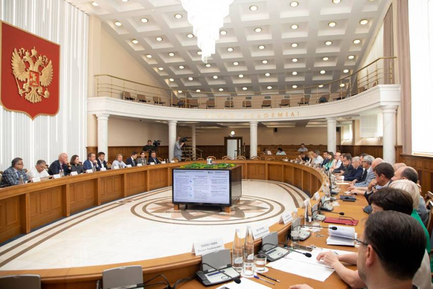 Состоялся Наблюдательный совет Белгородского государственного университета События НИУ «БелГУ» состоялся наблюдательный совет белгородского государственного университета