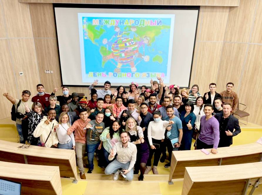 Международный день родного языка отметили в НИУ «БелГУ»