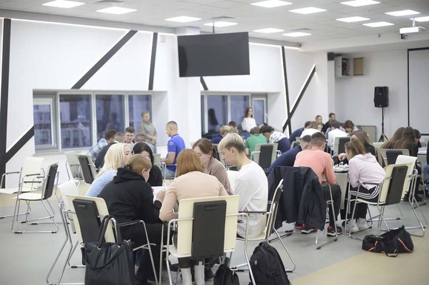 Открытая игра клуба «Что? Где? Когда?» состоялась в НИУ «БелГУ» События НИУ «БелГУ» открытая игра клуба «что? где? когда?» состоялась в ниу «белгу»