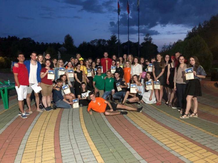 Участникам международной языковой летней школы НИУ «БелГУ» вручены сертификаты