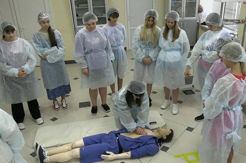 Медицинские смены для школьников стартовали в  НИУ «БелГУ»