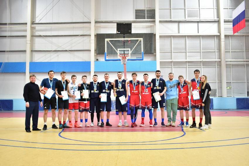 Баскетбольные команды НИУ «БелГУ» вышли в финальный этап чемпионата АССК по баскетболу 3х3