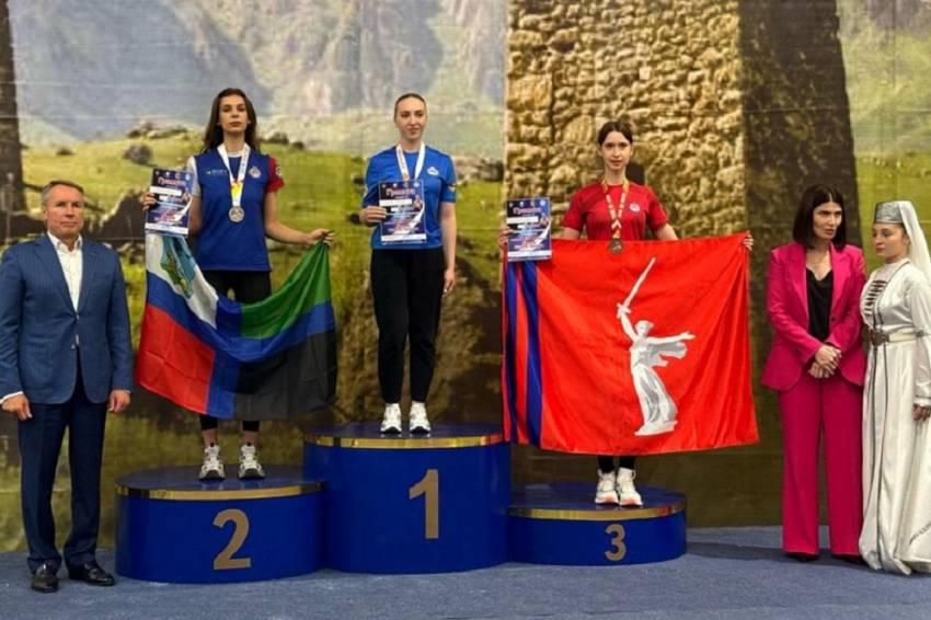 Студенты НИУ «БелГУ» выиграли награды всероссийского турнира по армрестлингу События НИУ «БелГУ» студенты ниу «белгу» выиграли награды всероссийского турнира по армрестлингу