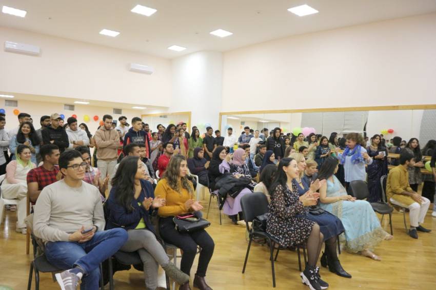 Обучающиеся Белгородского госуниверситета встретили индийский праздник Дивали