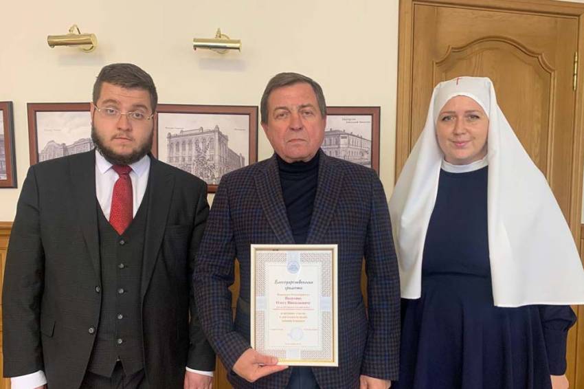 Церковный штаб помощи беженцам поблагодарил ректора НИУ «БелГУ» за поддержку