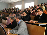 События НИУ «БелГУ» На пленарном заседании студенческой конференции