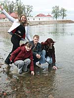 Студенты на побережье Балтийского моря