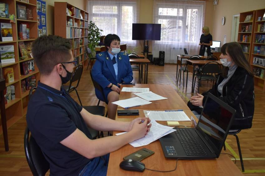 Юридическая клиника НИУ «БелГУ» оказывает бесплатную правовую помощь прибывшим из ЛДНР и с Украины