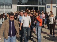 Студенты и преподаватели организованно покинули 15-й корпус университета за 5 минут